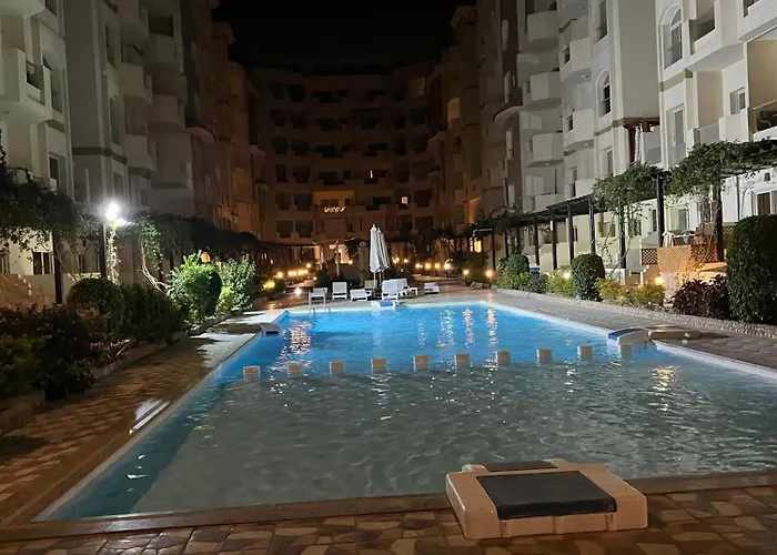 شقة Cozy Poolside At Florenza Khamsin In الغردقة